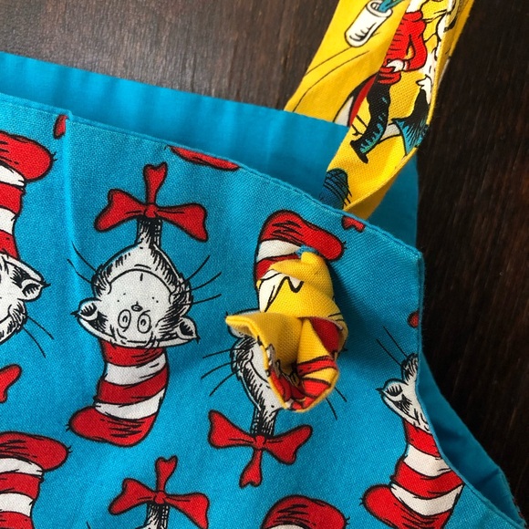 AWESOME Boutique CAT IN THE HAT apron knot dress size 8 - Picture 3 of 8